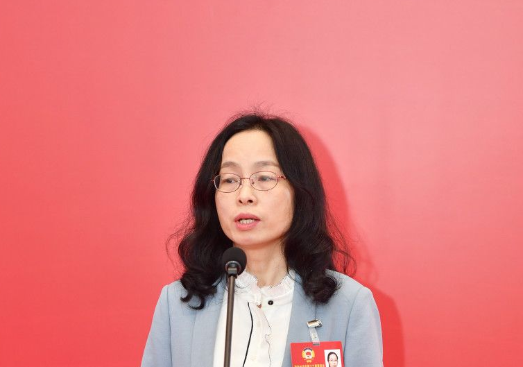 譚碧娥：守護舌尖上的安全 讓老百姓吃出營養吃出健康